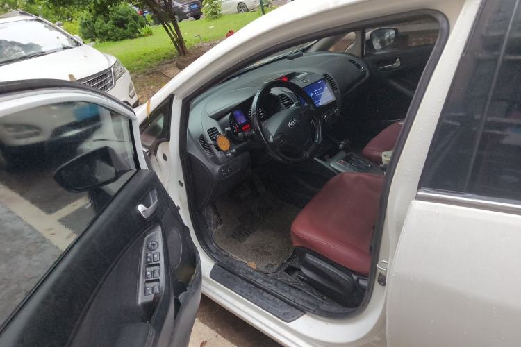 Used Kia K3 2013 1.6L Automatic GLS Driver Seat