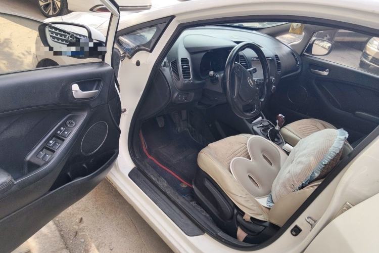 Used Kia K3 2013 1.6L Manual GLS Driver Seat