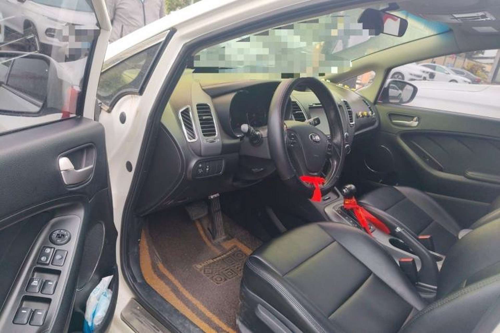 Used Kia K3 2013 1.6L Automatic GLS Driver Seat