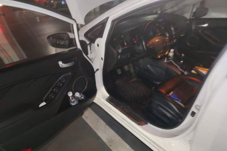 Used Kia K3 2013 1.6L Manual GLS Driver Seat