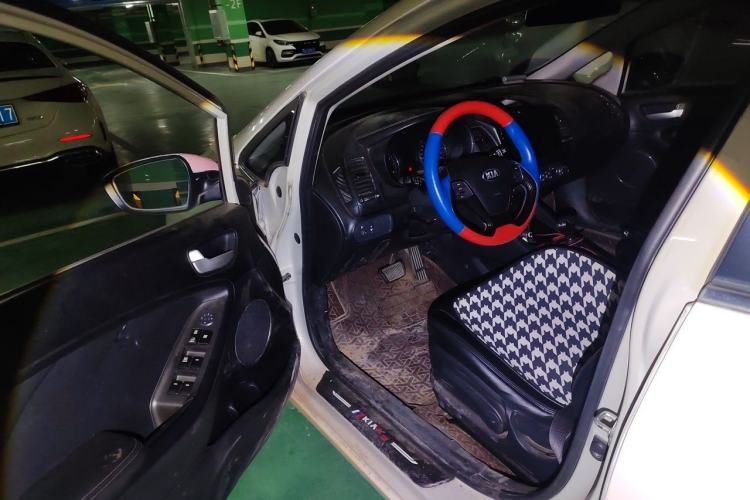 Used Kia K3 2013 1.6L Automatic GLS Driver Seat