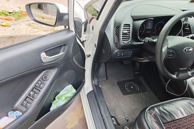 Used Kia K3 2013 1.6L Automatic GL Driver Seat