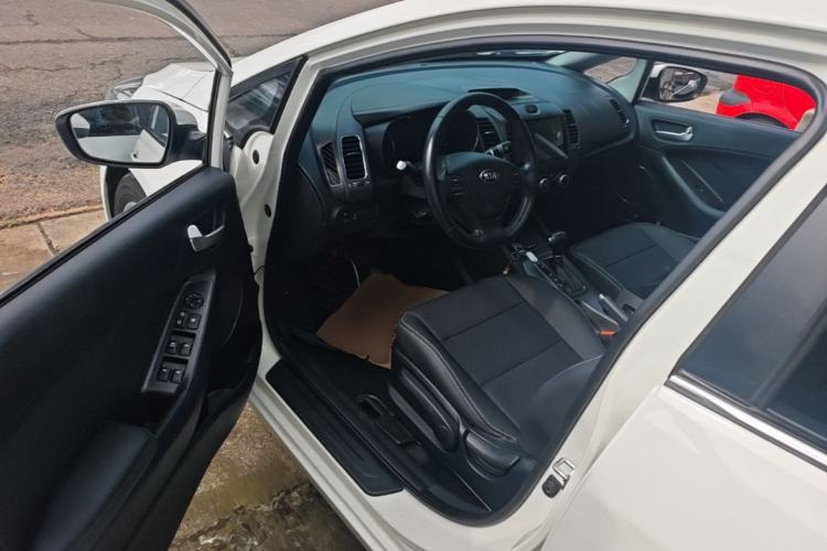 Used Kia K3 2013 1.6L Automatic GLS Driver Seat