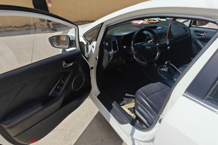 Used Kia K3 2013 1.6L Automatic DLX Driver Seat