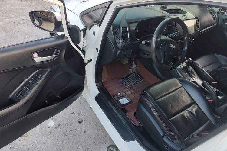 Used Kia K3 2013 1.6L Automatic GL Driver Seat
