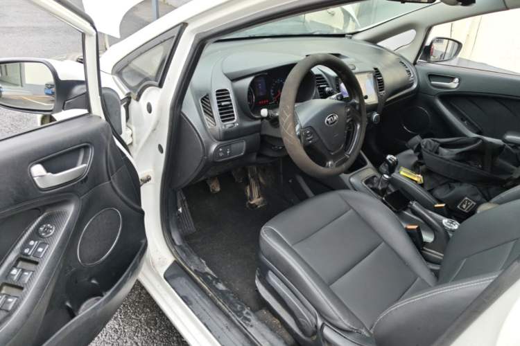 Used Kia K3 2013 1.6L Manual GLS Driver Seat