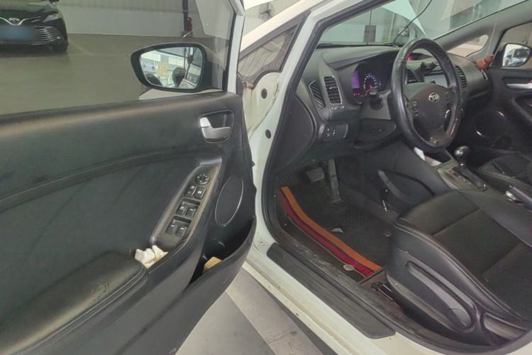 Used Kia K3 2013 1.6L Automatic GLS Driver Seat
