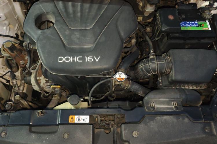 Used Kia K3 2013 1.6L Manual GLS Engine Bay