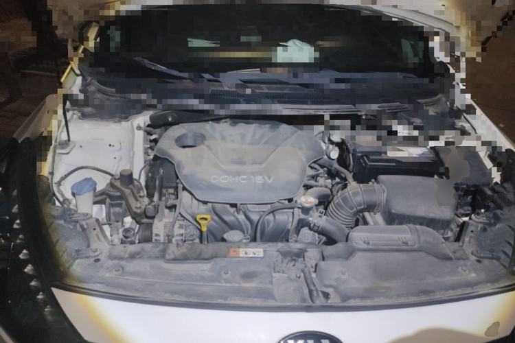 Used Kia K3 2013 1.6L Manual GLS Engine Bay