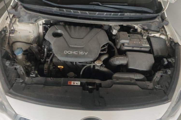 Used Kia K3 2013 1.6L Automatic GLS Engine Bay