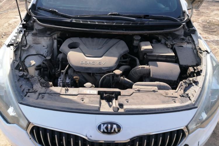 Used Kia K3 2013 1.6L Manual GLS Engine Bay