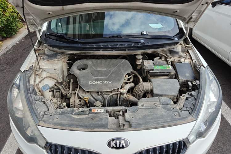 Used Kia K3 2013 1.6L Automatic GLS Engine Bay