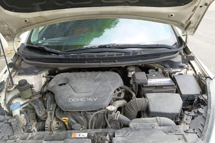 Used Kia K3 2013 1.6L Automatic GL Engine Bay