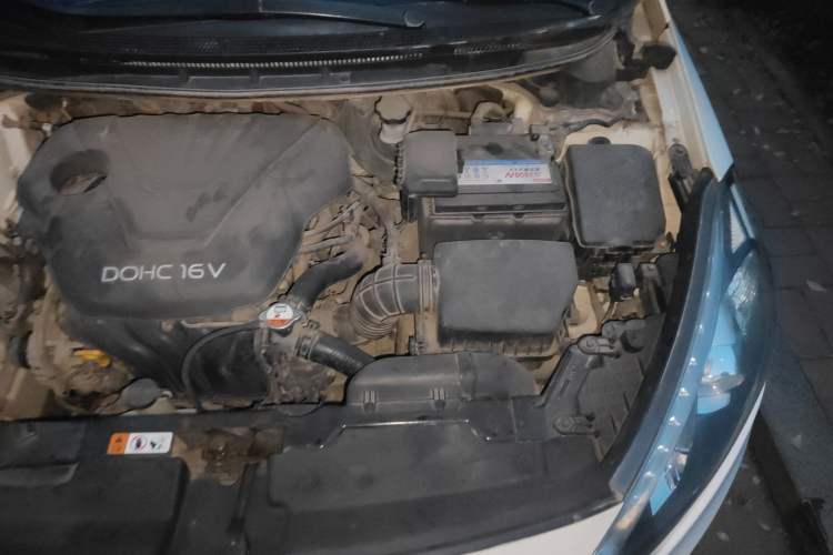 Used Kia K3 2013 1.6L Manual GLS Engine Bay Left
