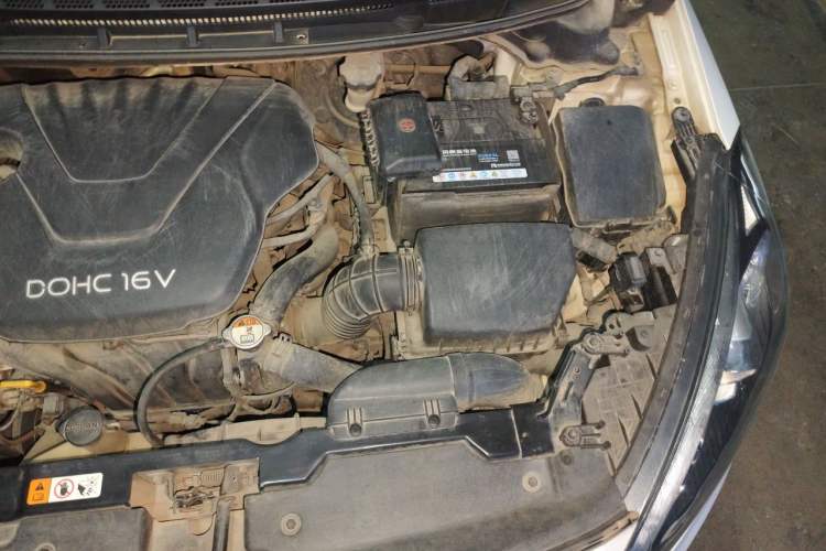 Used Kia K3 2013 1.6L Manual GLS Engine Bay Left