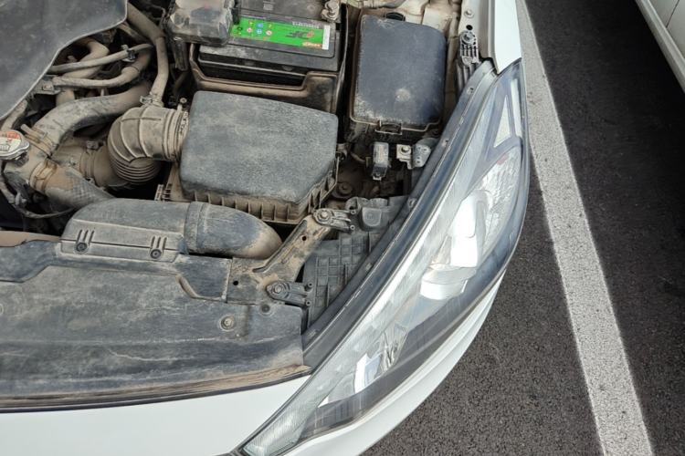 Used Kia K3 2013 1.6L Automatic GLS Engine Bay Left