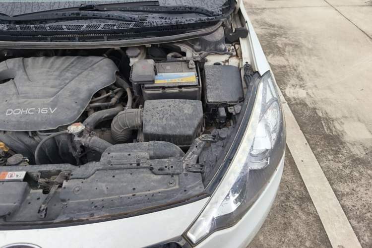 Used Kia K3 2013 1.6L Manual GLS Engine Bay Left
