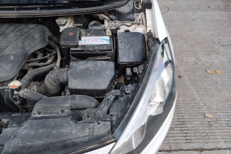 Used Kia K3 2013 1.6L Automatic DLX Engine Bay Left
