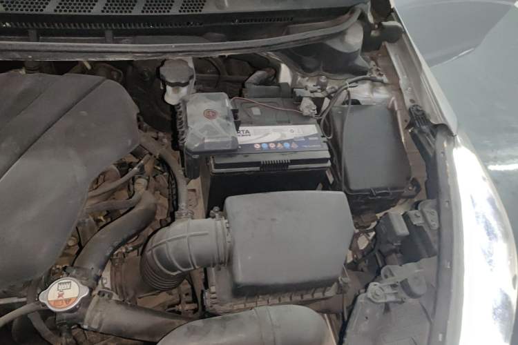 Used Kia K3 2013 1.6L Manual GLS Engine Bay Left