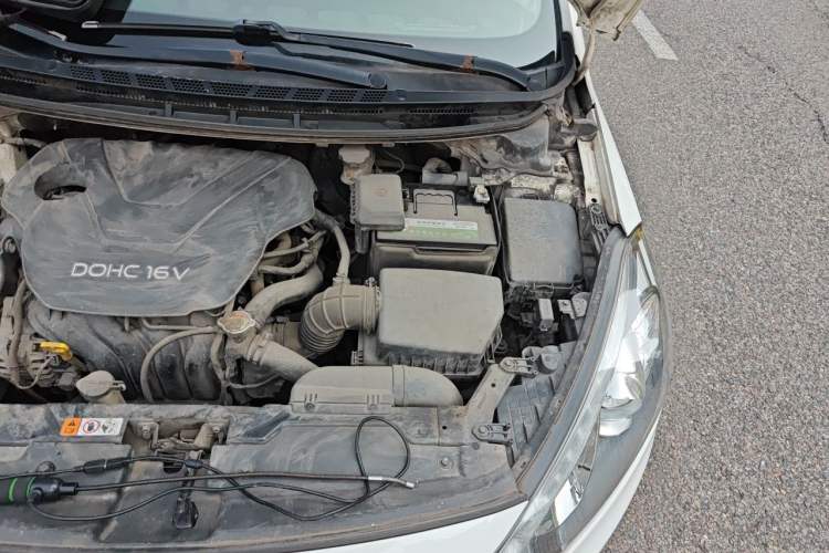Used Kia K3 2013 1.6L Manual GLS Engine Bay Left