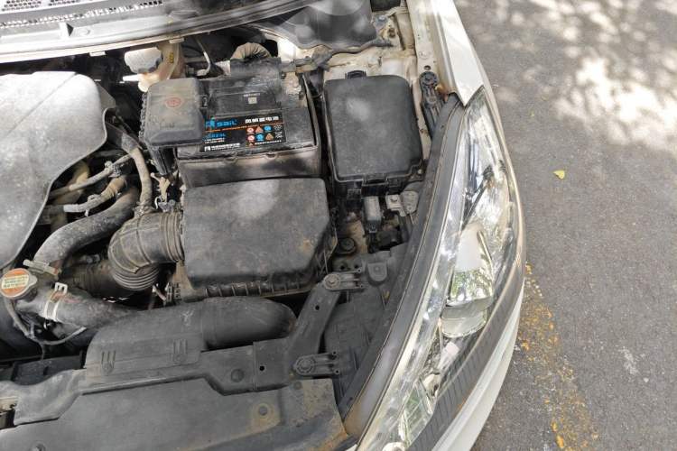 Used Kia K3 2013 1.6L Automatic Premium Engine Bay Left