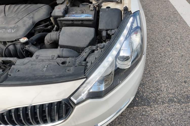 Used Kia K3 2013 1.6L Automatic DLX Engine Bay Left