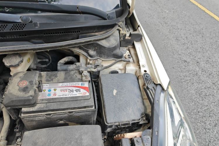 Used Kia K3 2013 1.6L Automatic GL Engine Bay Left