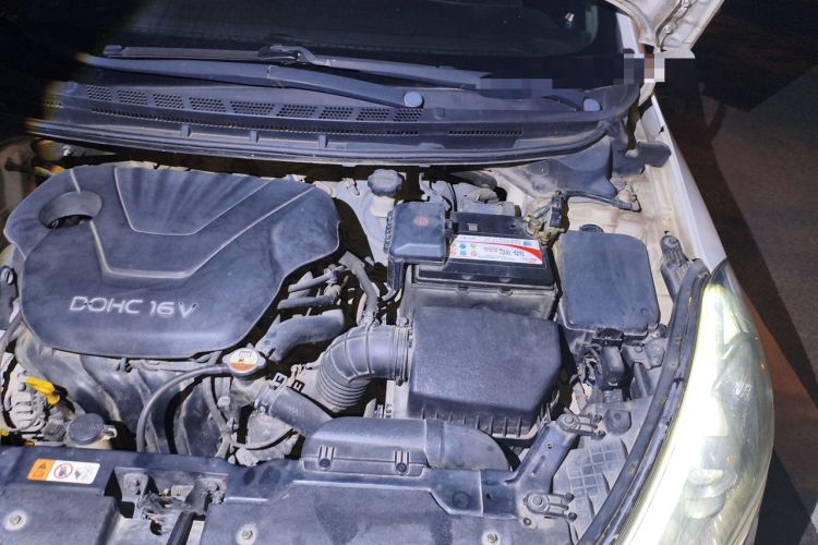 Used Kia K3 2013 1.6L Automatic GLS Engine Bay Left