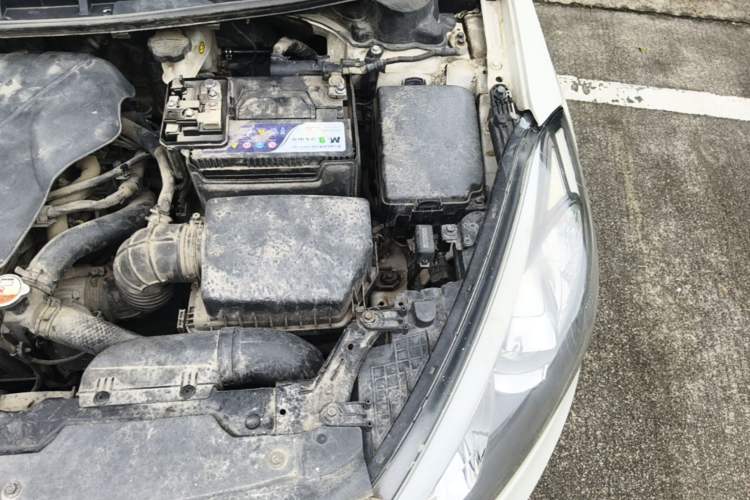 Used Kia K3 2013 1.6L Manual GL Engine Bay Left