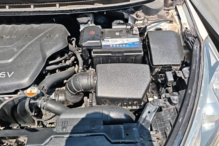 Used Kia K3 2013 1.6L Manual GLS Engine Bay Left