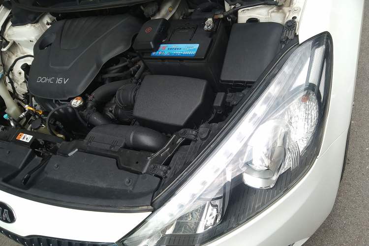 Used Kia K3 2013 1.6L Automatic Premium Engine Bay Left