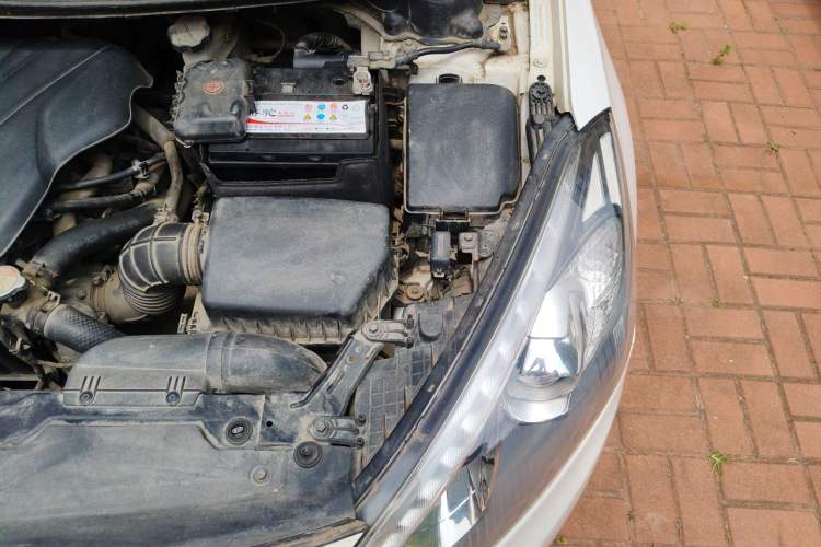 Used Kia K3 2013 1.6L Manual GLS Engine Bay Left