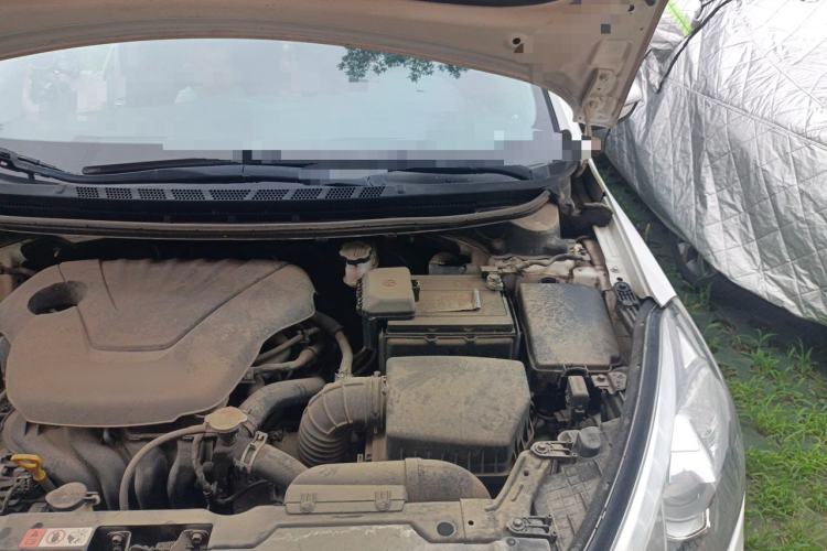 Used Kia K3 2013 1.6L Automatic GLS Engine Bay Left