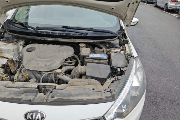 Used Kia K3 2013 1.6L Manual GLS Engine Bay Left