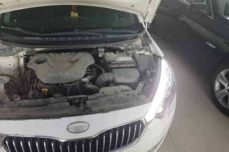 Used Kia K3 2013 1.6L Manual GLS Engine Bay Left