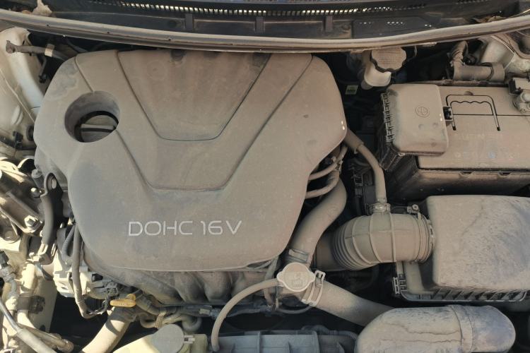 Used Kia K3 2013 1.6L Manual GLS Engine Bay