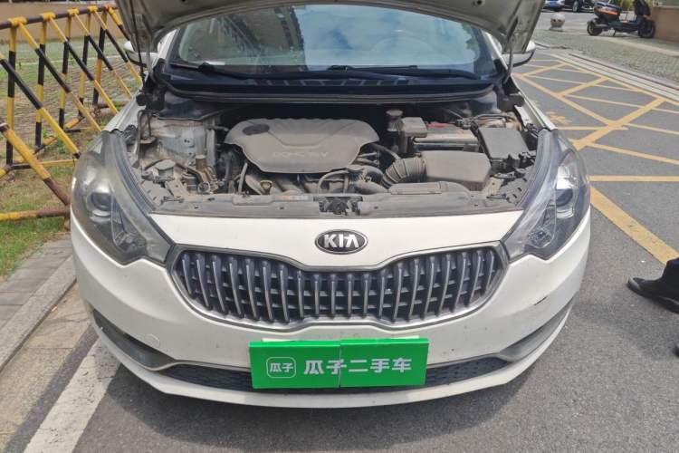 Used Kia K3 2013 1.6L Automatic GLS Engine Bay