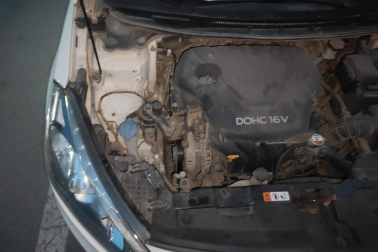 Used Kia K3 2013 1.6L Manual GLS Engine Bay Right