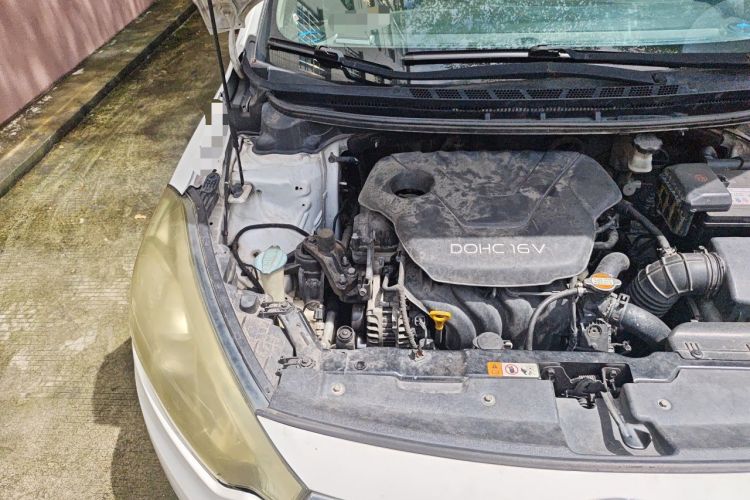Used Kia K3 2013 1.6L Manual GLS Engine Bay Right