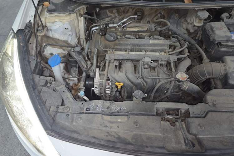 Used Kia K3 2013 1.6L Automatic GLS Engine Bay Right