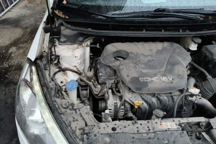 Used Kia K3 2013 1.6L Manual GLS Engine Bay Right