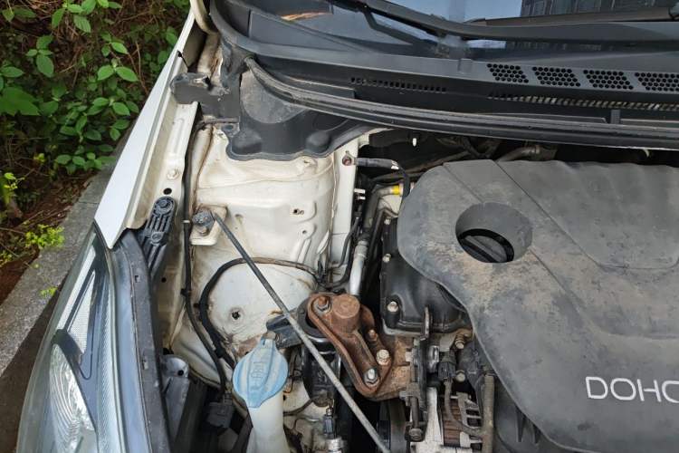 Used Kia K3 2013 1.6L Automatic Premium Engine Bay Right