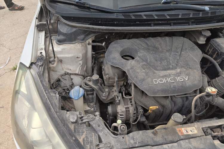 Used Kia K3 2013 1.6L Manual GLS Engine Bay Right