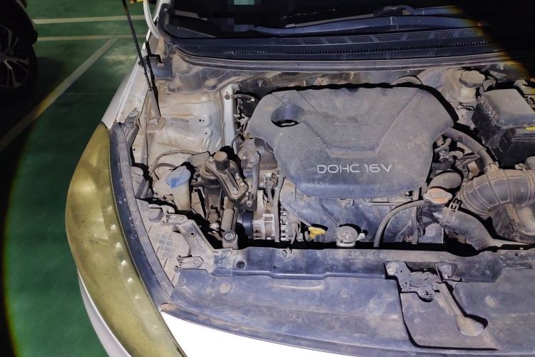 Used Kia K3 2013 1.6L Automatic GLS Engine Bay Right