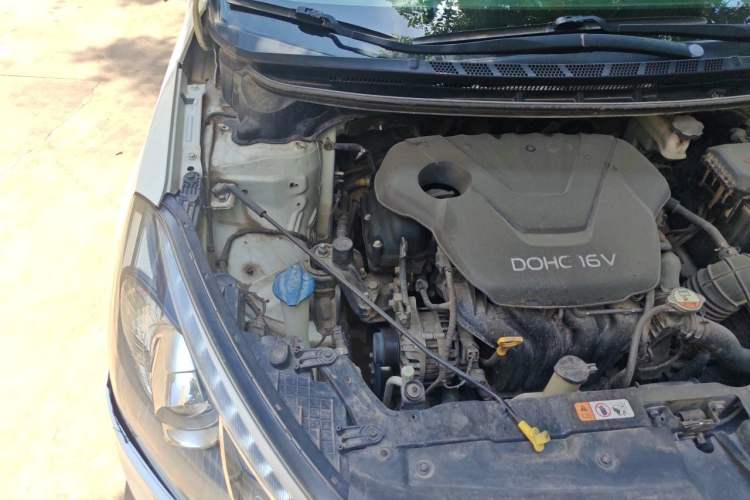 Used Kia K3 2013 1.6L Automatic DLX Engine Bay Right