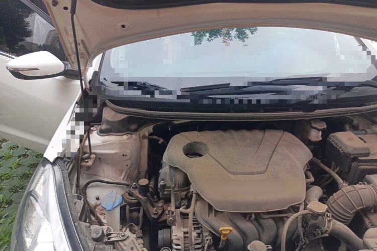 Used Kia K3 2013 1.6L Automatic GLS Engine Bay Right