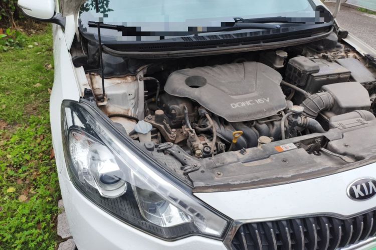 Used Kia K3 2013 1.6L Automatic DLX Engine Bay Right