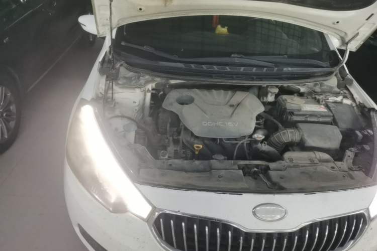 Used Kia K3 2013 1.6L Manual GLS Engine Bay Right
