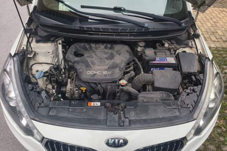 Used Kia K3 2013 1.6L Automatic GLS Engine Bay