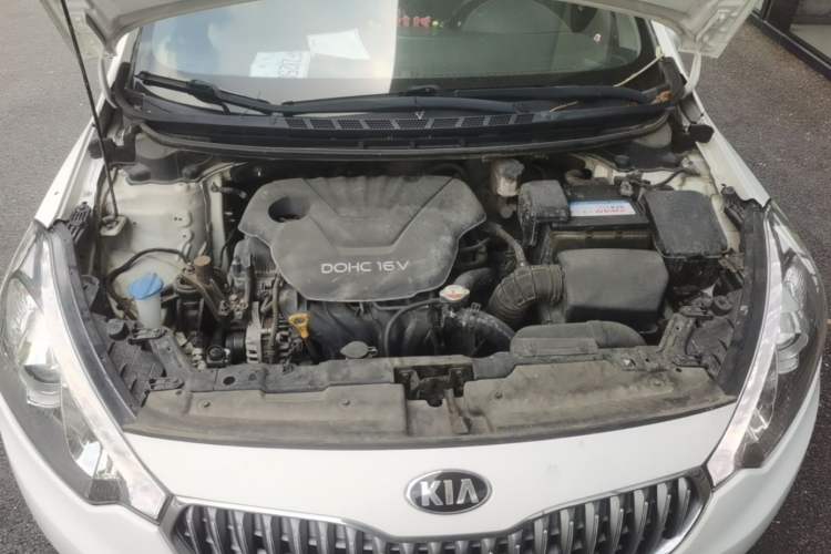 Used Kia K3 2013 1.6L Automatic GLS Engine Bay